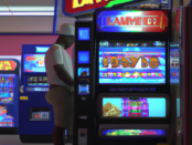Online Slots Player